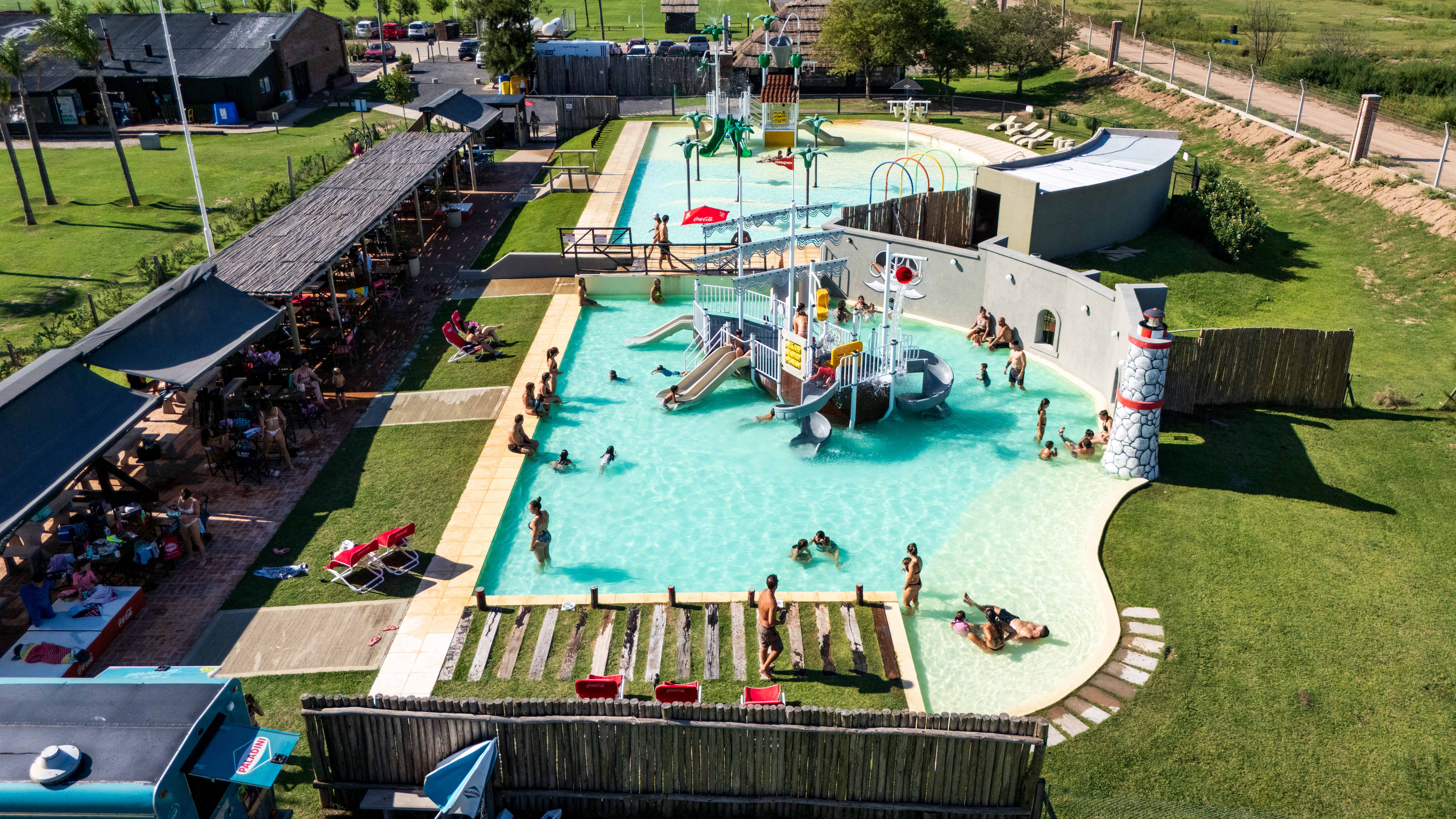 Cierre de temporada y festejos de carnaval en el Splash Park